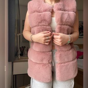 FAUX FUR PINK VEST, BRAND NEW WORN ONCE